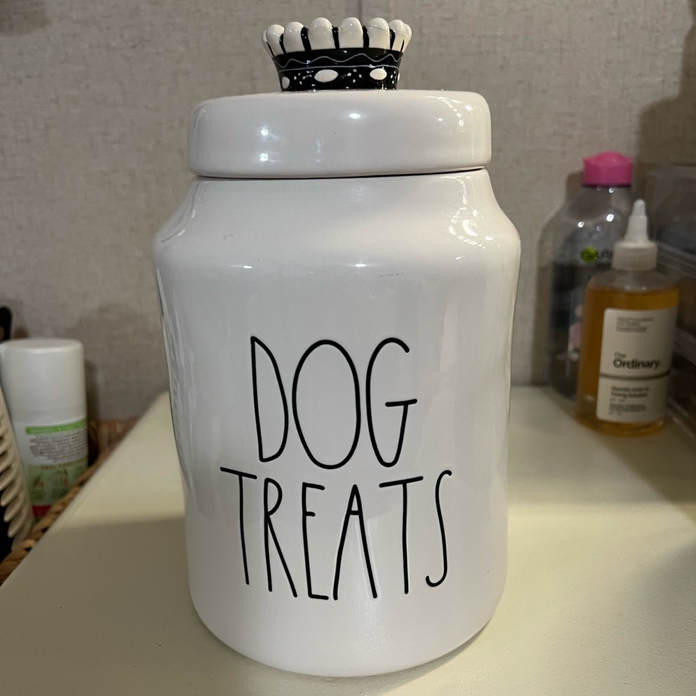 Large Rae Dunn Canister